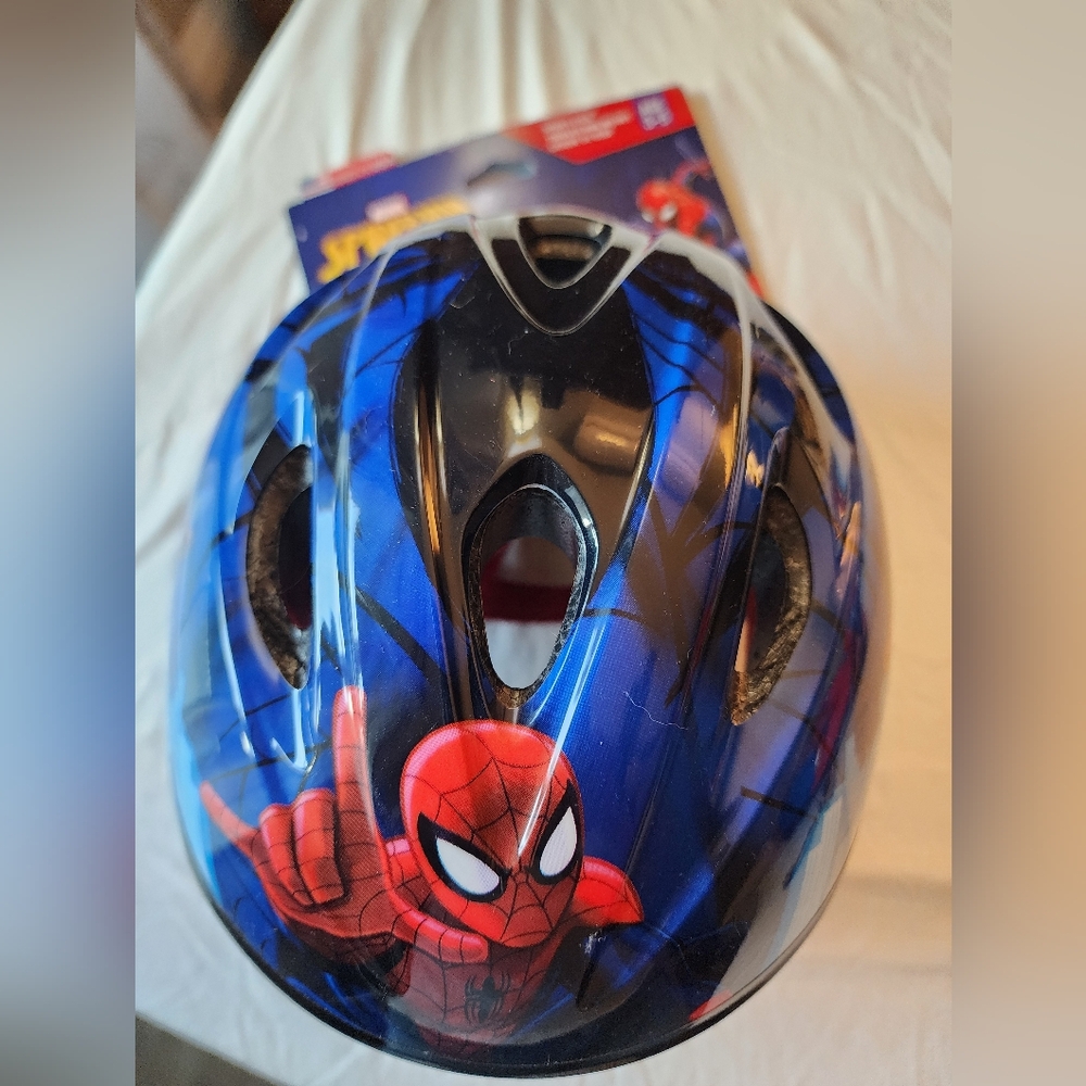 Spider-man SPIDEY EYES, Multi Sport Helmet, MADE IN USA, AGE 3-5 UNISEX KIDS